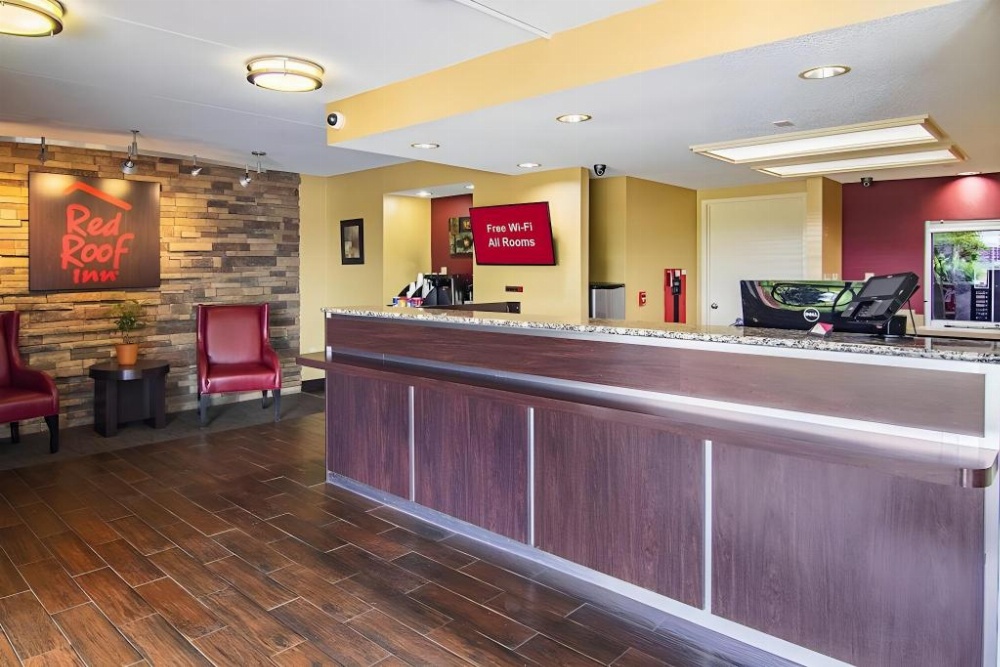 Red Oak Inn Southfield