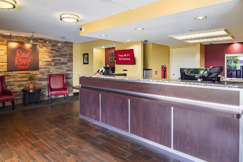 Red Oak Inn Southfield image 4